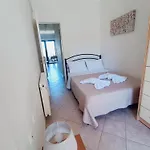 Appartement Georgias House *